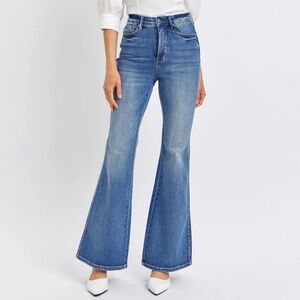 Judy Blue High Waist Tummy Control Flare Jeans in Women's Size 7/28